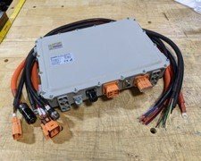 OVAR 6.6KW LIQUID COOLED CHARGER WITH 1.5KW DC-DC CONVERTER
